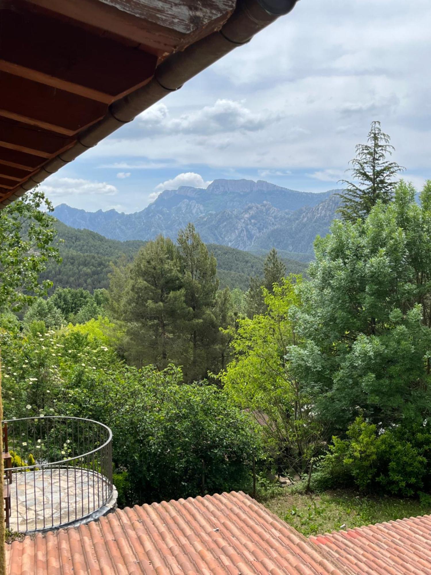 Alberg Rural Torre Del Baro Сан-Льоренс-де-Моруньс Экстерьер фото